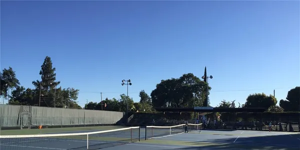Oak Park Tennis Center