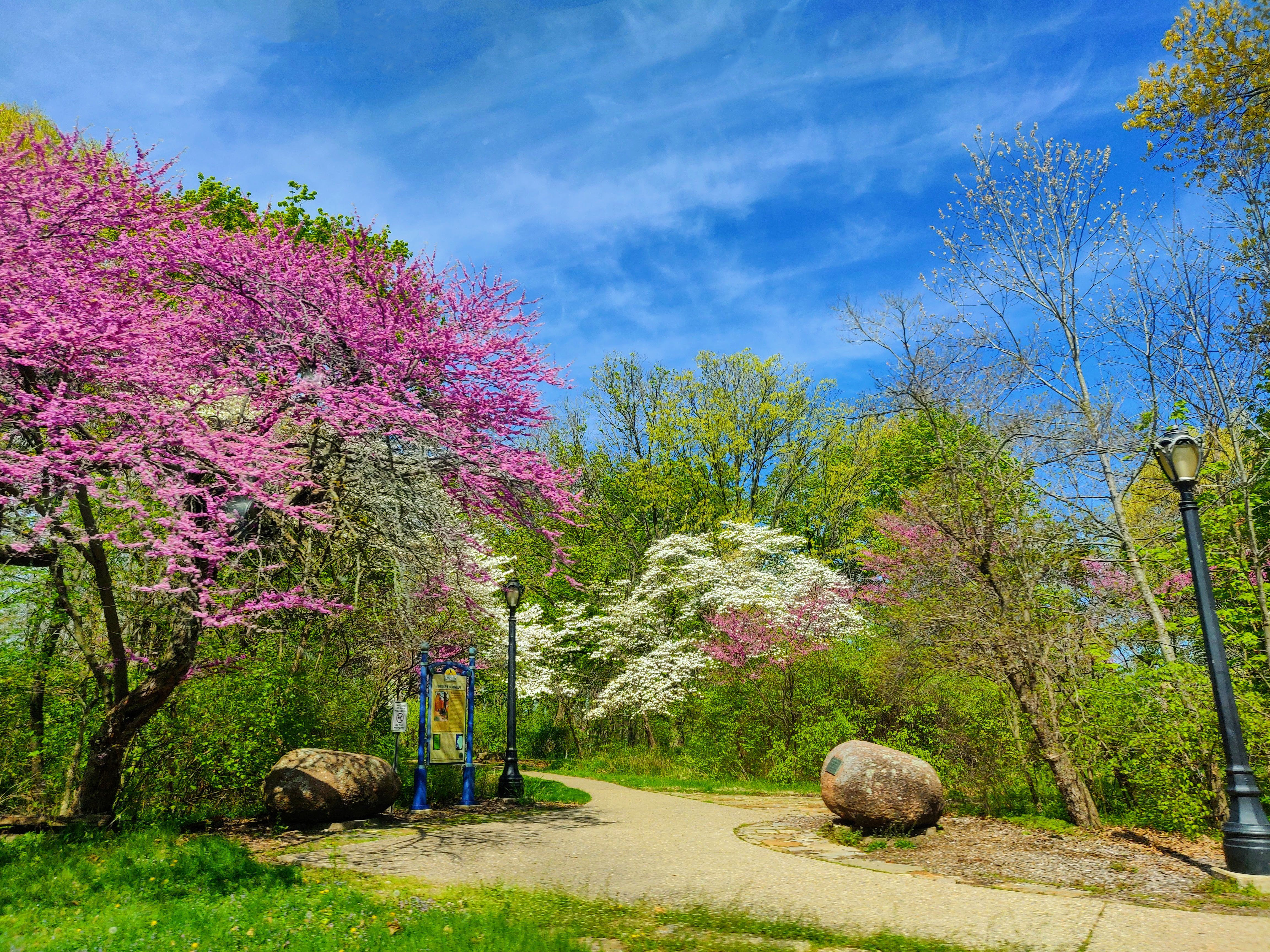 Lincoln Memorial Garden & Nature Center
