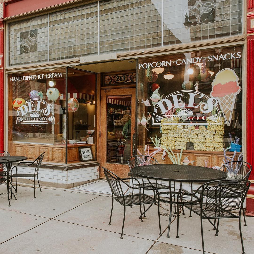 del-s-popcorn-shop-downtown-springfield-illinois-visit-springfield