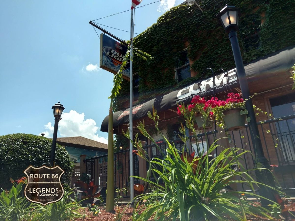 The Curve Inn