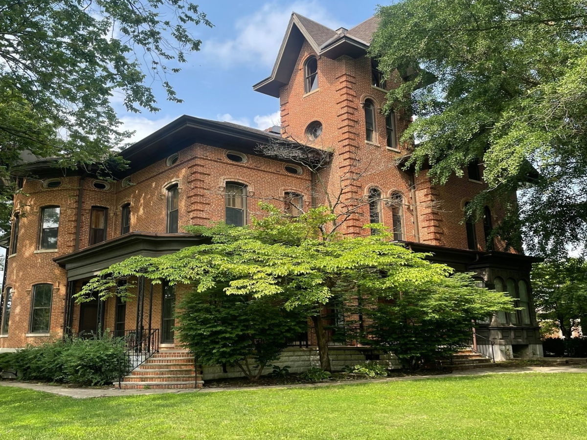 The Brinkerhoff Mansion