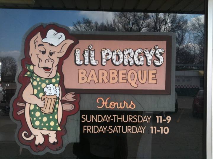 Sign at Lil Porgy's Barbeque