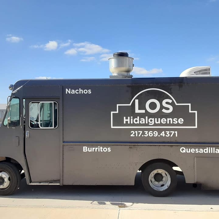 Exterior of Los Hidalguense food truck.