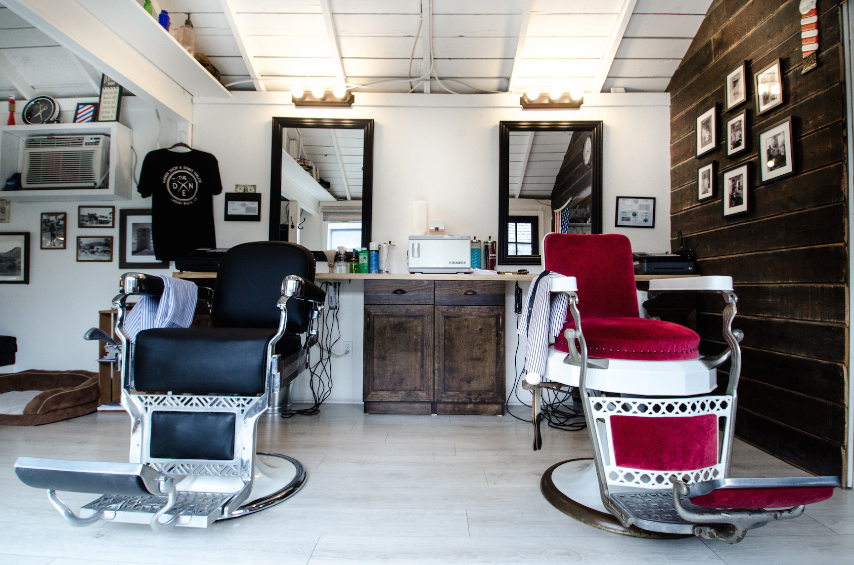 The Den – Barber Shop & Shave Parlor