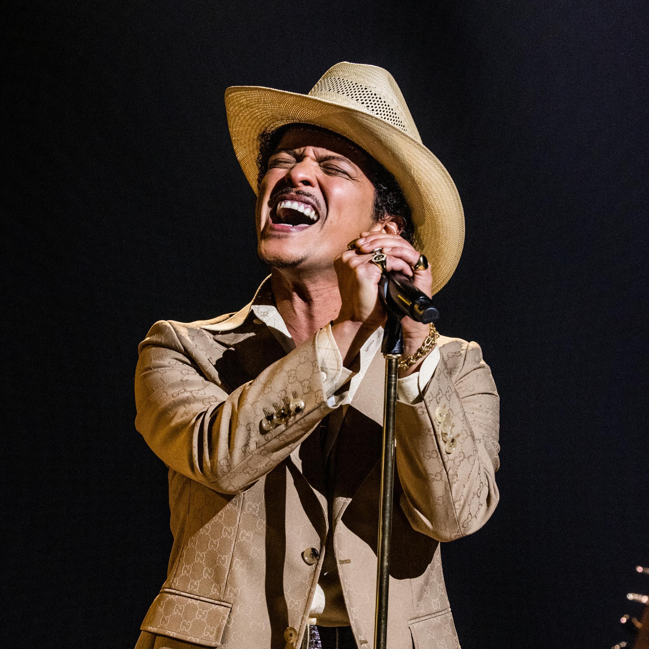 Bruno Mars with Anderson .Paak