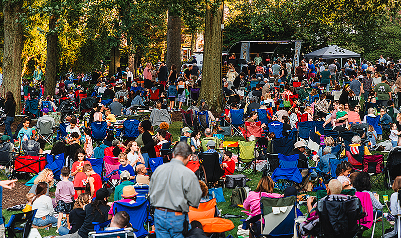 Summer Fridays at the Frick | The Stemtecs Band