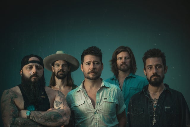 Koe Wetzel & Shane Smith and The Saints - Pittsburgh