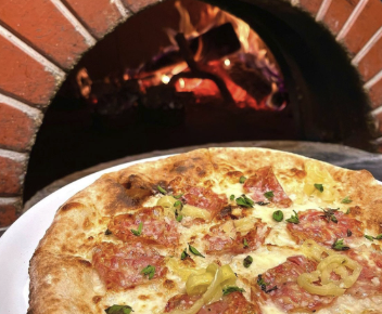 Maggie's Farm Wood-Fire Pizza