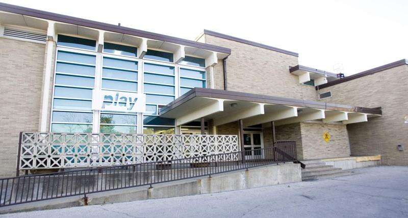 Robert A. Lee Community Recreation Center