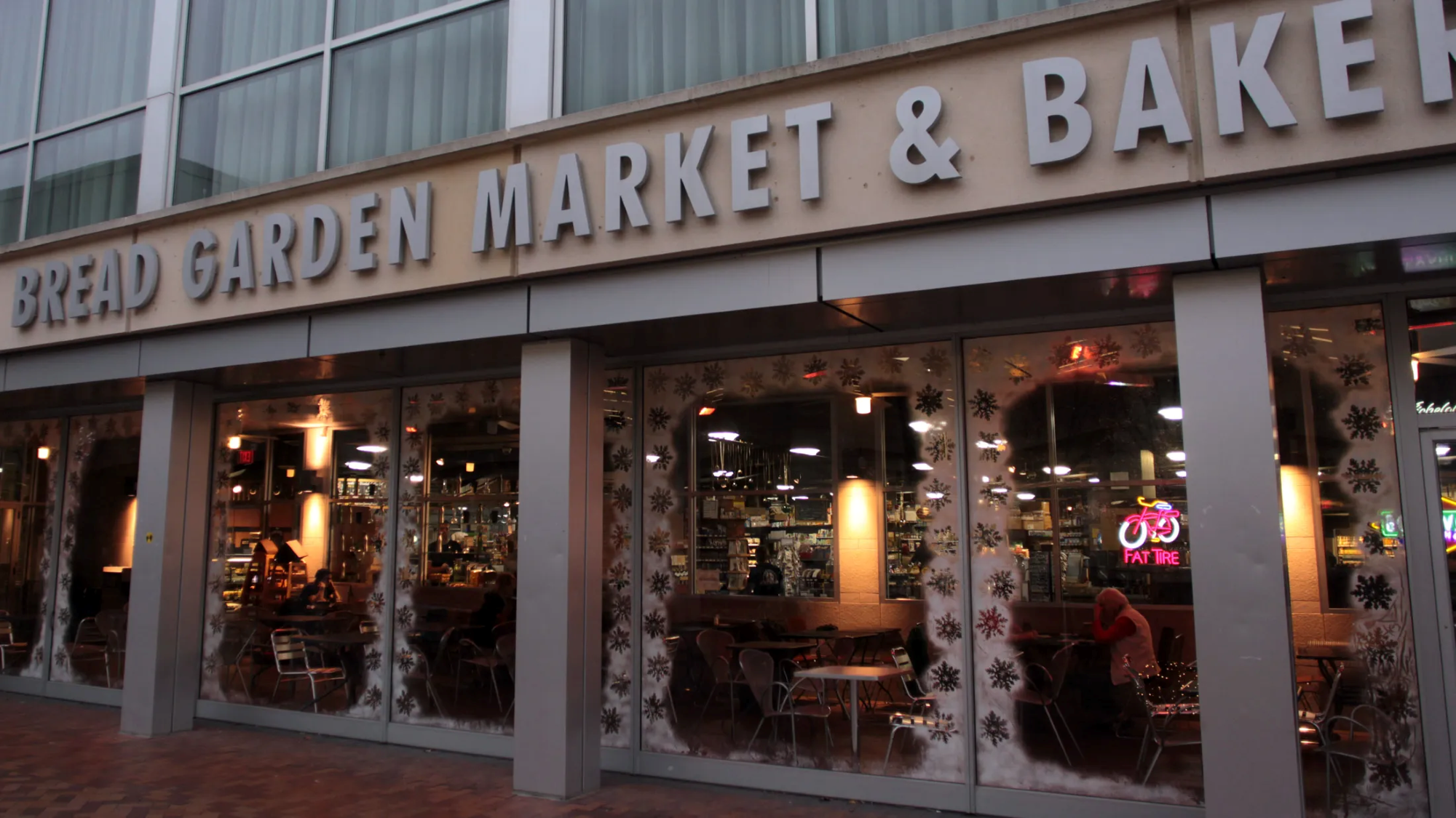 Bread Garden Market