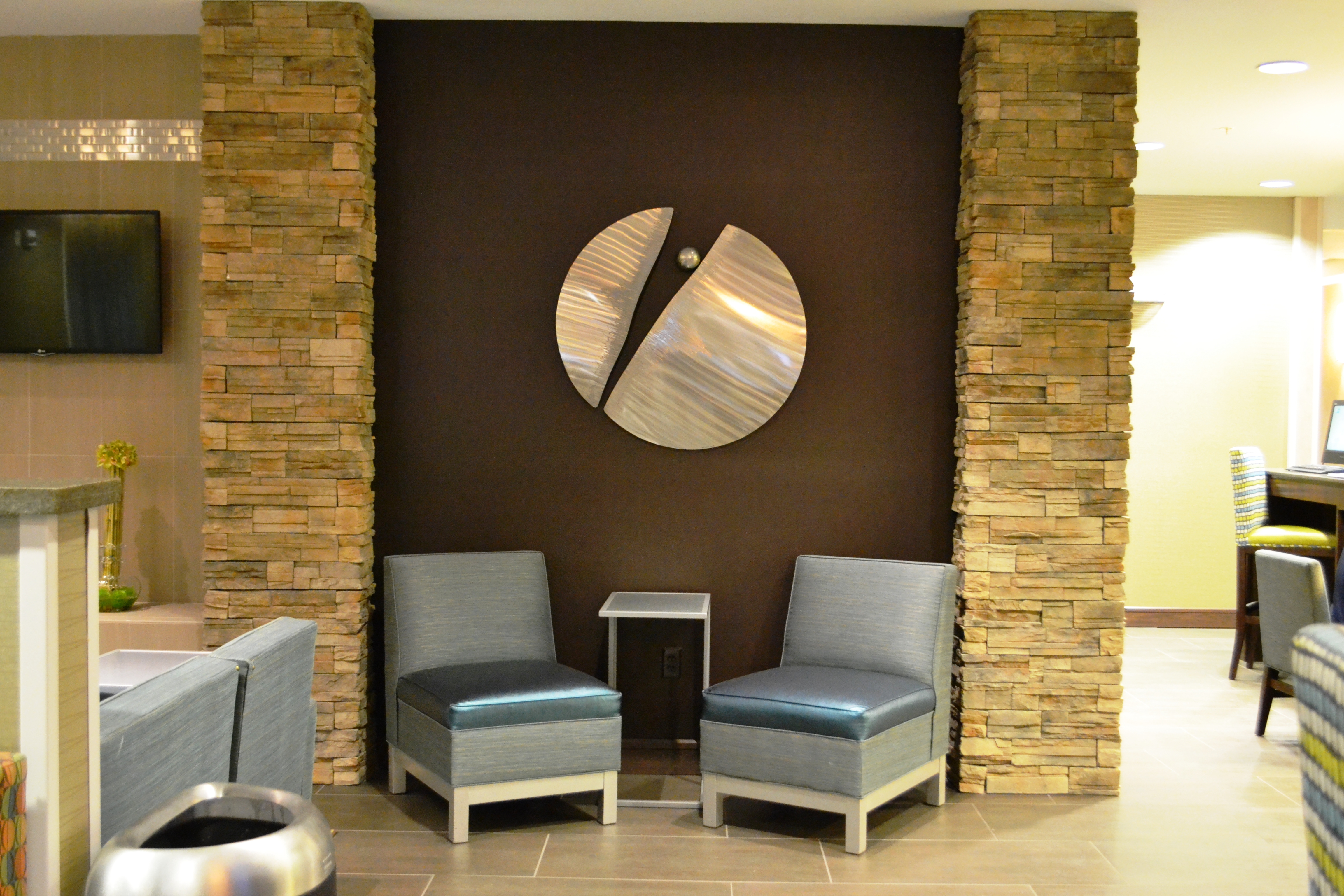 Holiday Inn Express & Suites – I-20 image