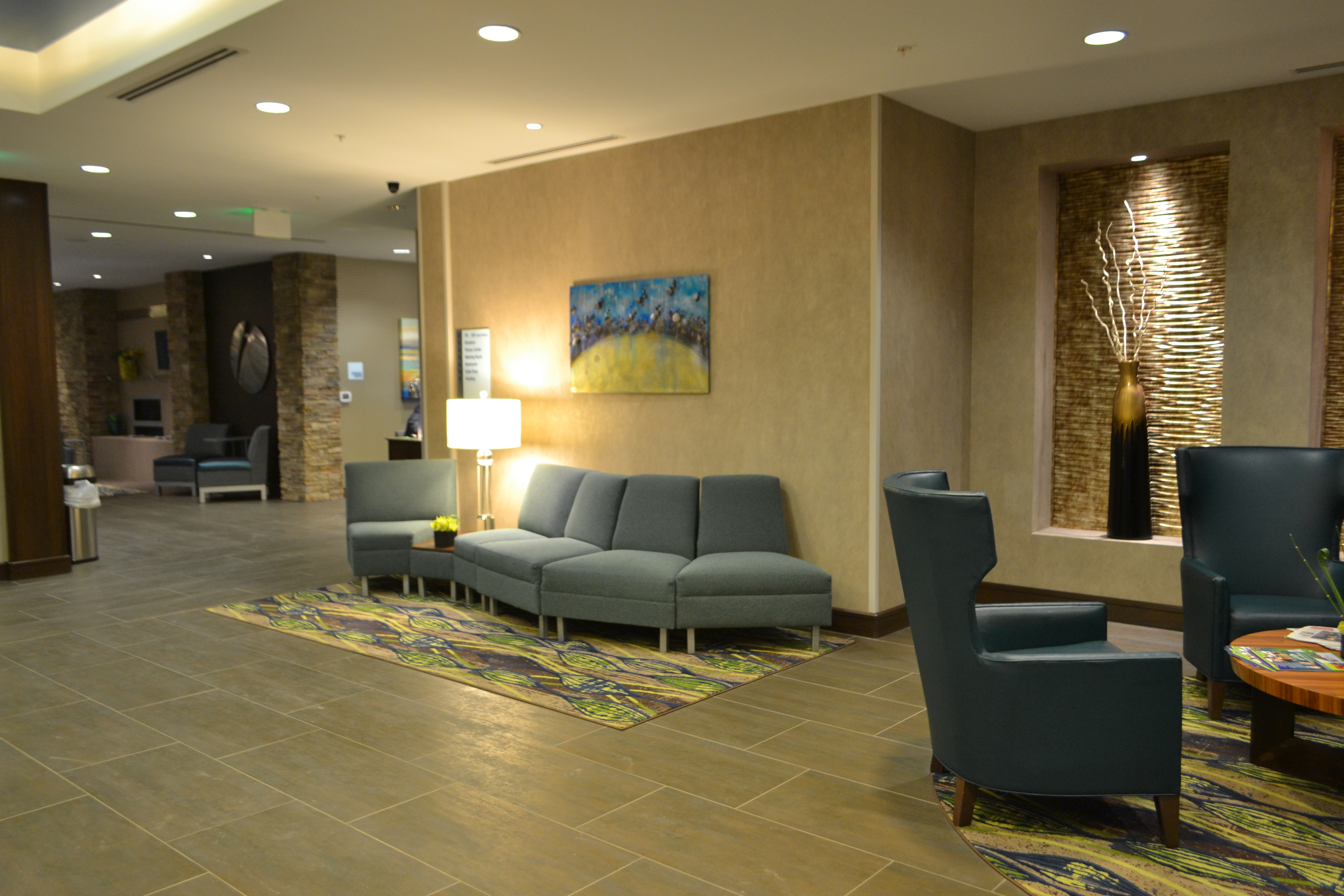 Holiday Inn Express & Suites – I-20 image