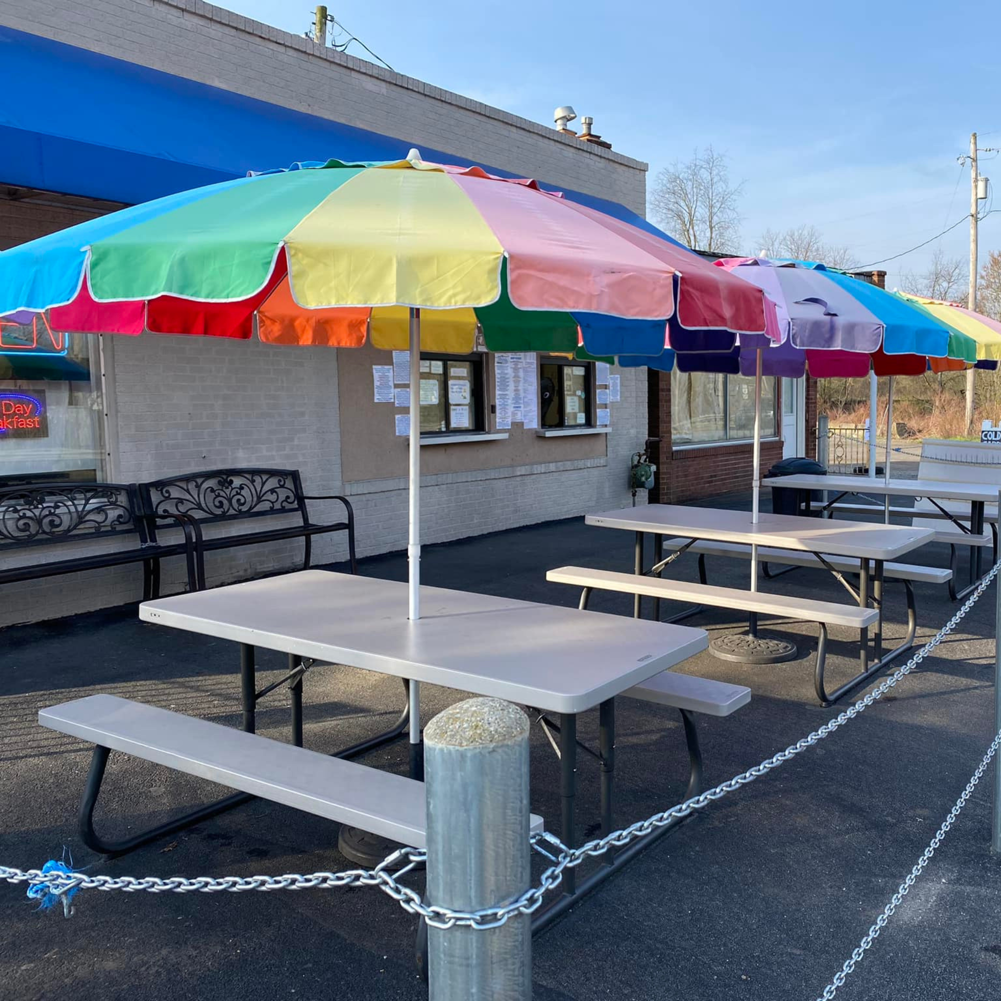 Corner Ice Cream Shop