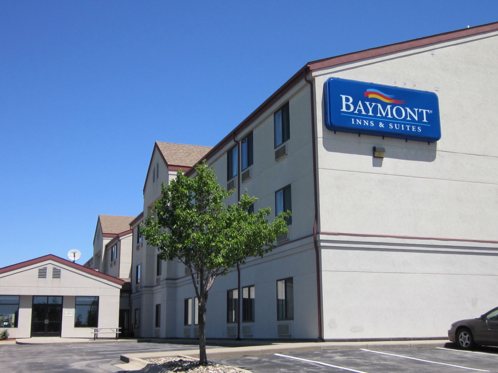 Baymont Inn & Suites Cedar Rapids