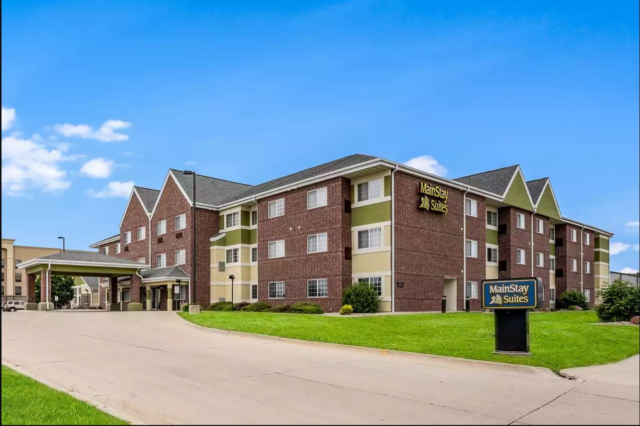 MainStay Suites Cedar Rapids North-Marion